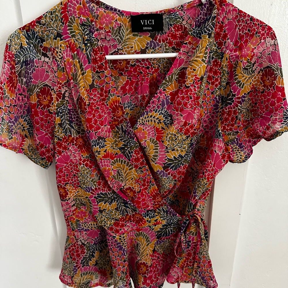 Floral cross top